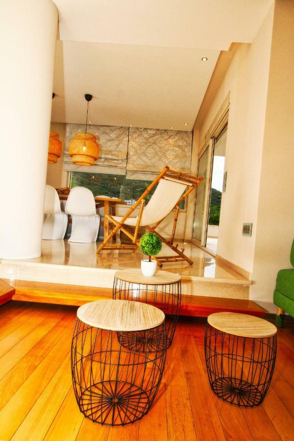 Aerides Luxury Villa PalaiónTsiflíkion 外观 照片