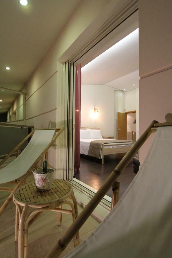 Aerides Luxury Villa PalaiónTsiflíkion 外观 照片